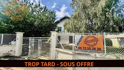 Luxury home in Champagne-au-Mont-d'Or, Rhône