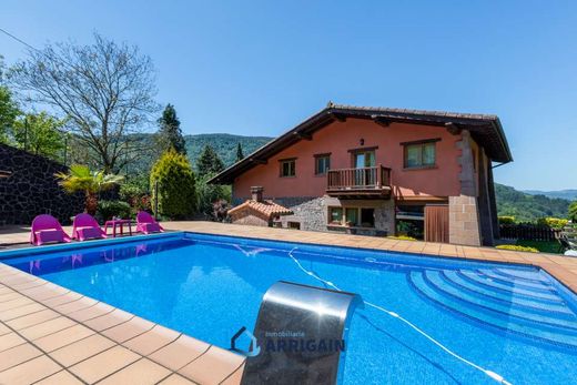 Villa in Elduain, Guipuzcoa