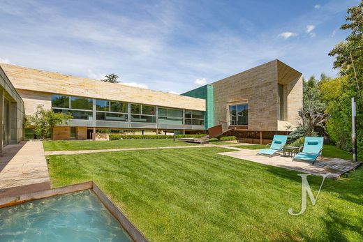 Stadswoning in Villanueva de la Cañada, Provincia de Madrid