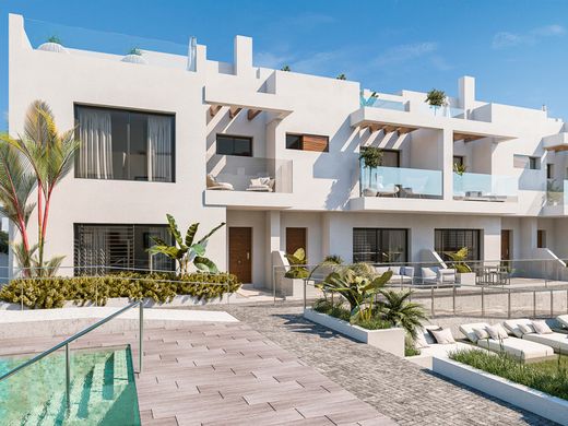 Fuengirola: Luxury Homes and Villas for sale - Prestigious Properties ...