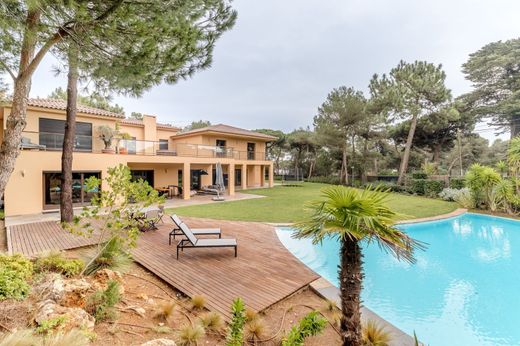 Vrijstaand huis in Cascais, Distrito de Lisboa