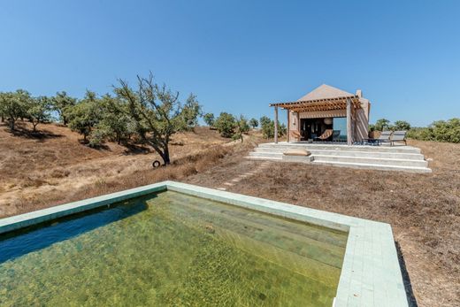 Country House in Melides, Grândola