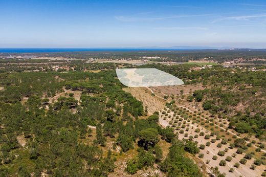 Melides, Grândolaの土地