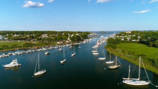 Mamaroneck, Westchester Countyのアパートメント