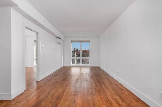 Apartment in Flushing, Queens