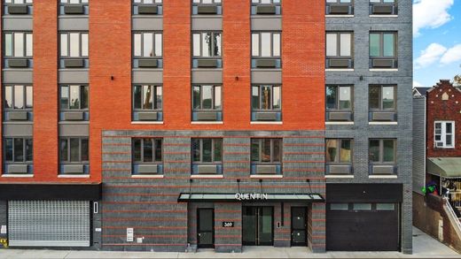 Apartment / Etagenwohnung in Brooklyn, Kings County