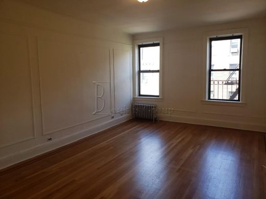 Apartment in Astoria, Queens