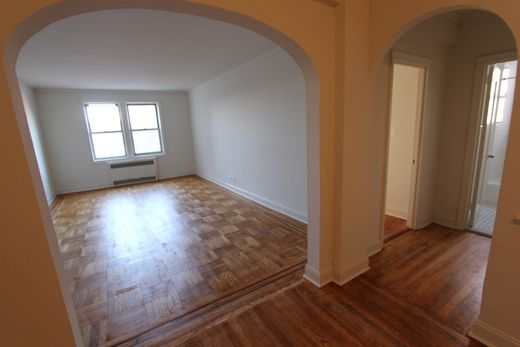 Apartment in Sunnyside, Queens