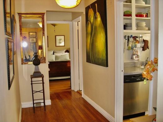 Apartment in Bronxville, Westchester County