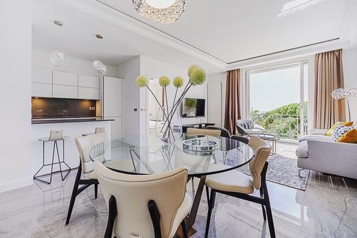 Luxus-Haus in Cannes Village, Hillsborough County