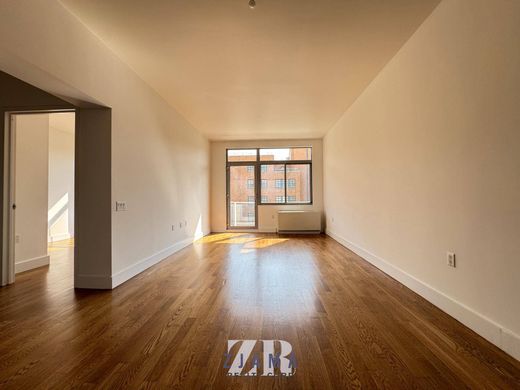 Apartment / Etagenwohnung in Brooklyn, Kings County