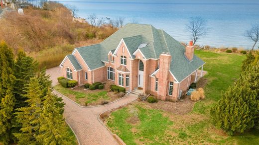 Luxury home in Orient, Suffolk County