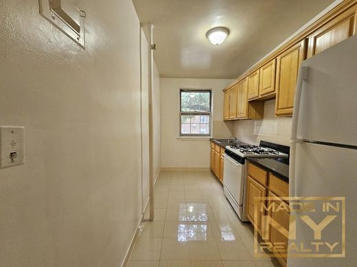 Piso / Apartamento en Flushing, Queens County