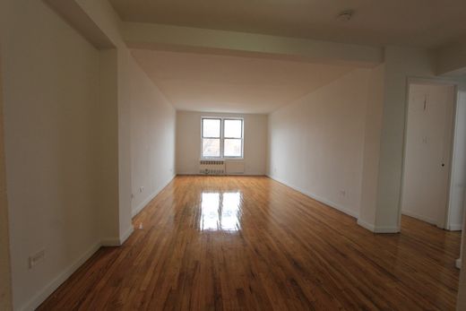 Apartment in Flushing, Queens