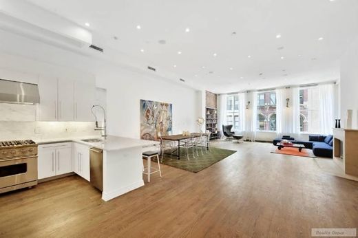 Apartment / Etagenwohnung in New York City, New York