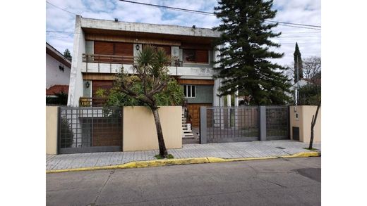 Luxury home in Almirante Brown, Buenos Aires F.D.