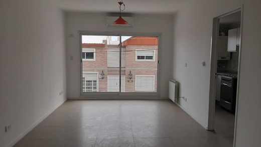 Apartament w Neuquén, Departamento de Confluencia