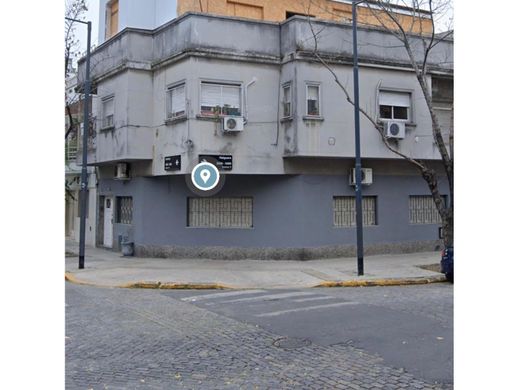 Office in Villa del Parque, Buenos Aires F.D.
