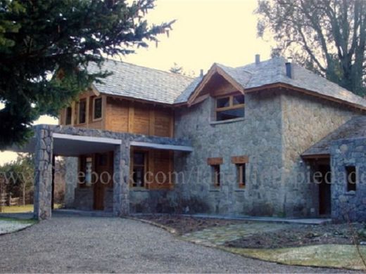 Casa de lujo en Villa La Angostura, Provincia del Neuquén
