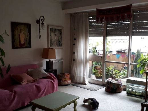 Apartment / Etagenwohnung in Rosario, Rosario Department
