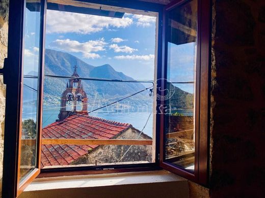 Apartament w Kotor