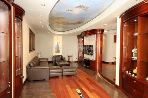 Detached House in Bar