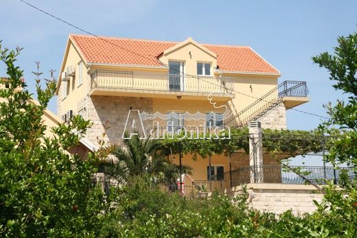 Villa in Kotor