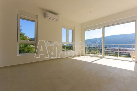 Appartement à Herceg Novi