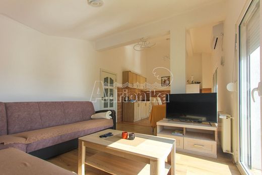 独立式房屋  巴尔, Bar