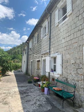 Detached House in Kotor