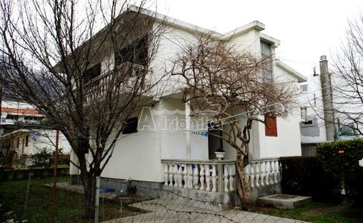 Detached House in Bar