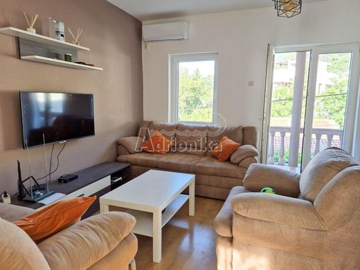 Casa Unifamiliare a Bar