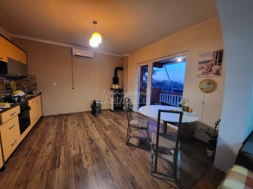 Detached House in Bar