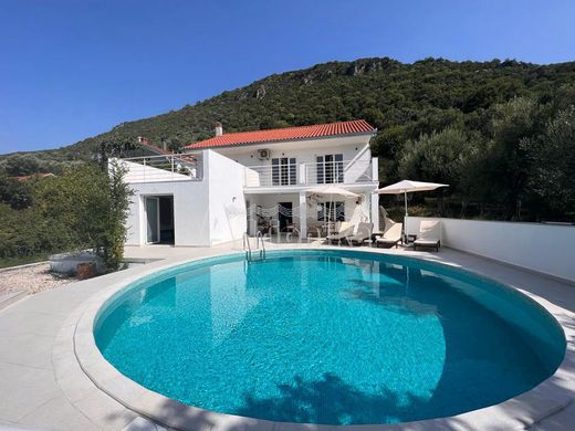 Detached House in Herceg Novi