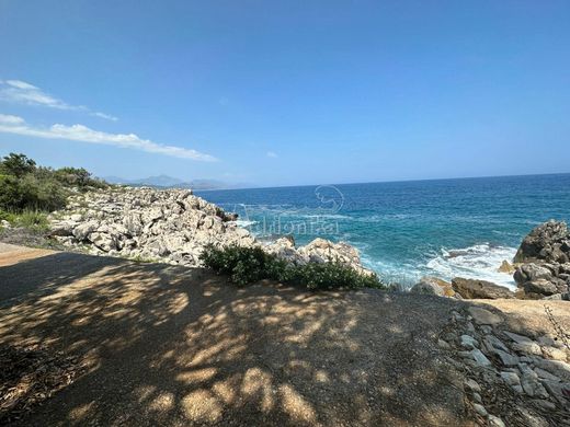 Terrain à Ulcinj