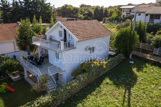 Detached House in Ulcinj