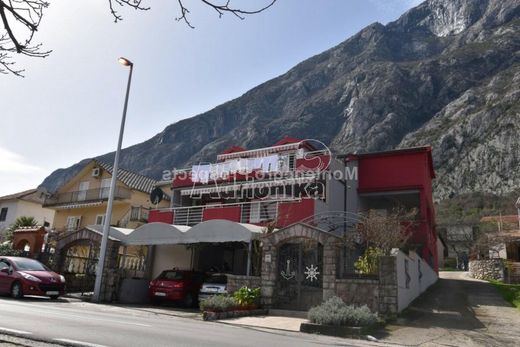 Detached House in Kotor