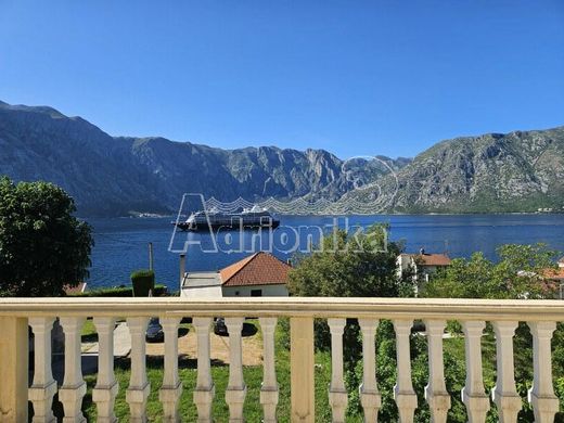 Detached House in Kotor