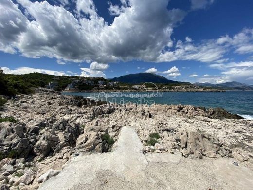 Terrain à Ulcinj