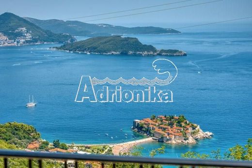 Apartment in Budva