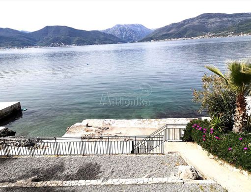 Appartement à Tivat