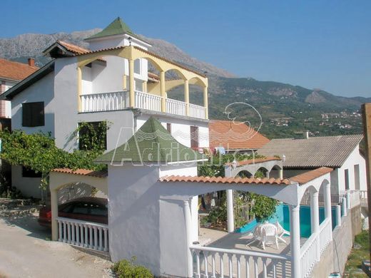 Maison individuelle à Bar