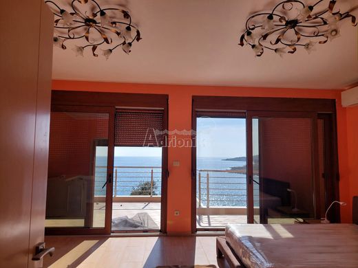 Detached House in Ulcinj