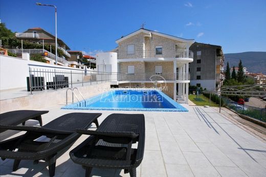 Detached House in Herceg Novi