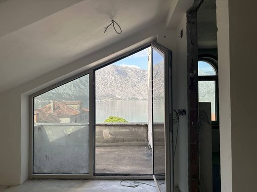 Maison individuelle à Kotor