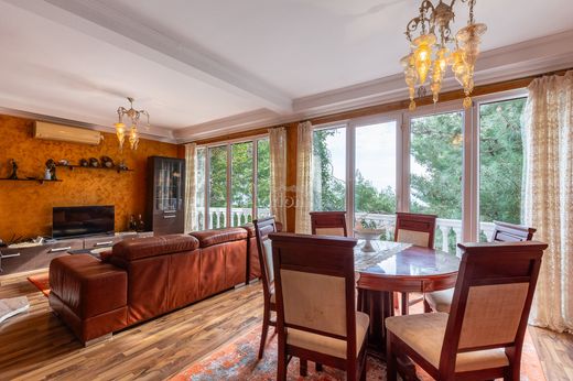 Casa Unifamiliare a Bar