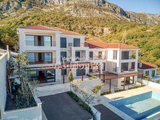 Apartment in Budva