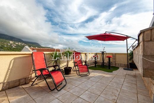Detached House in Bar