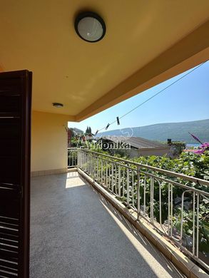 Detached House in Herceg Novi
