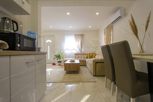 Detached House in Bar